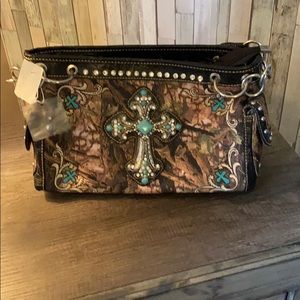 Montana West camp purse